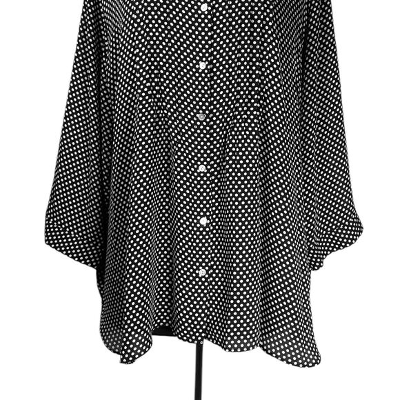 Rose + Olive Women's Shirt Button Up Black White Polka Dot Pleated Blouse Top 3X - Picture 6 of 9